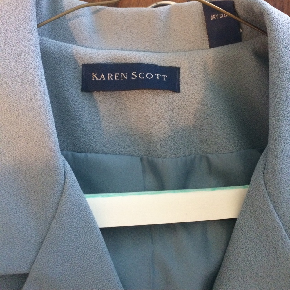 Karen Scott suit